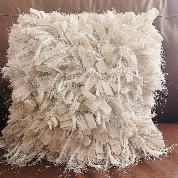 Other - 425 South Los Angeles Ivory Pillow 17x17